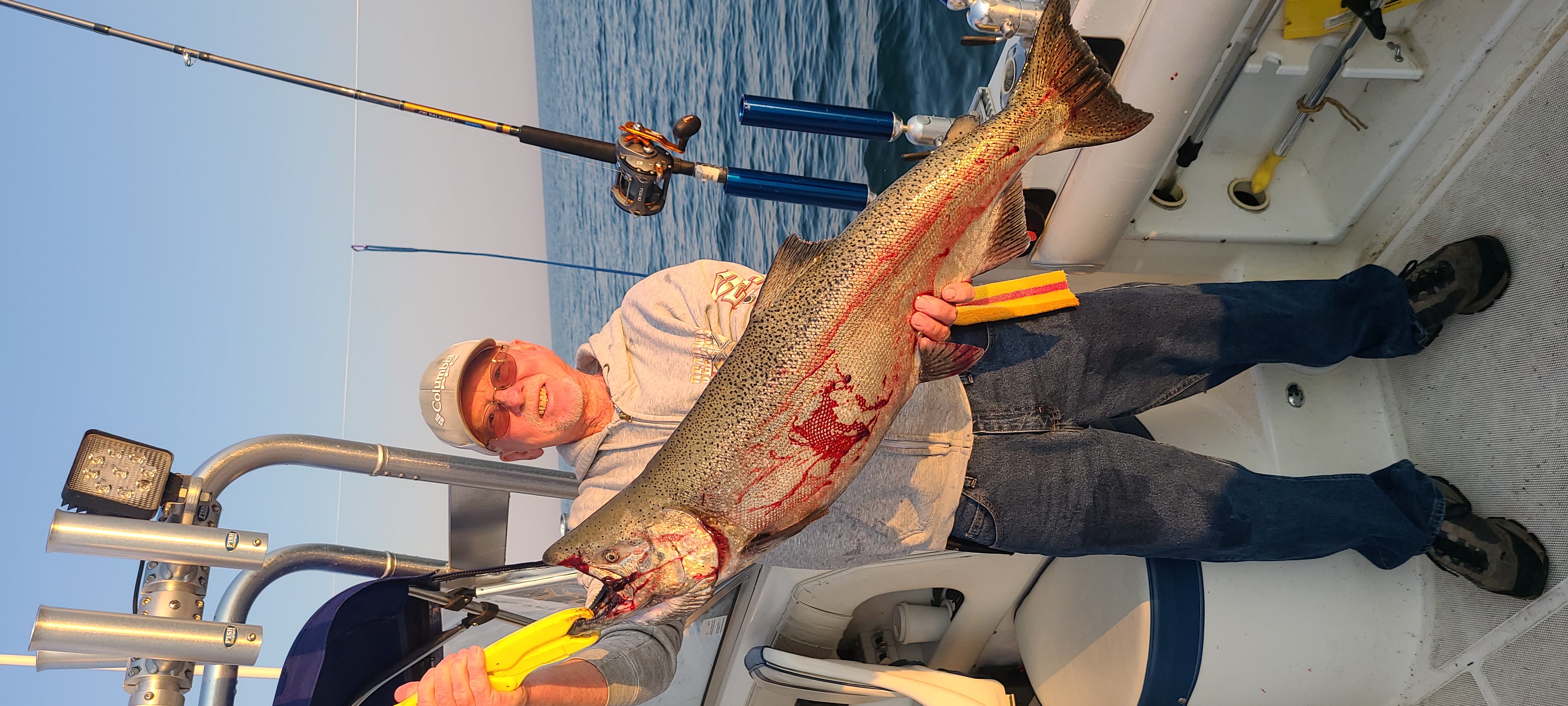 Trophy salmon Lake Ontario Pro-Tek charter
